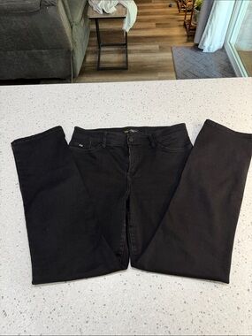 Lee Black Slim Jeans with Subtle Logo Tab